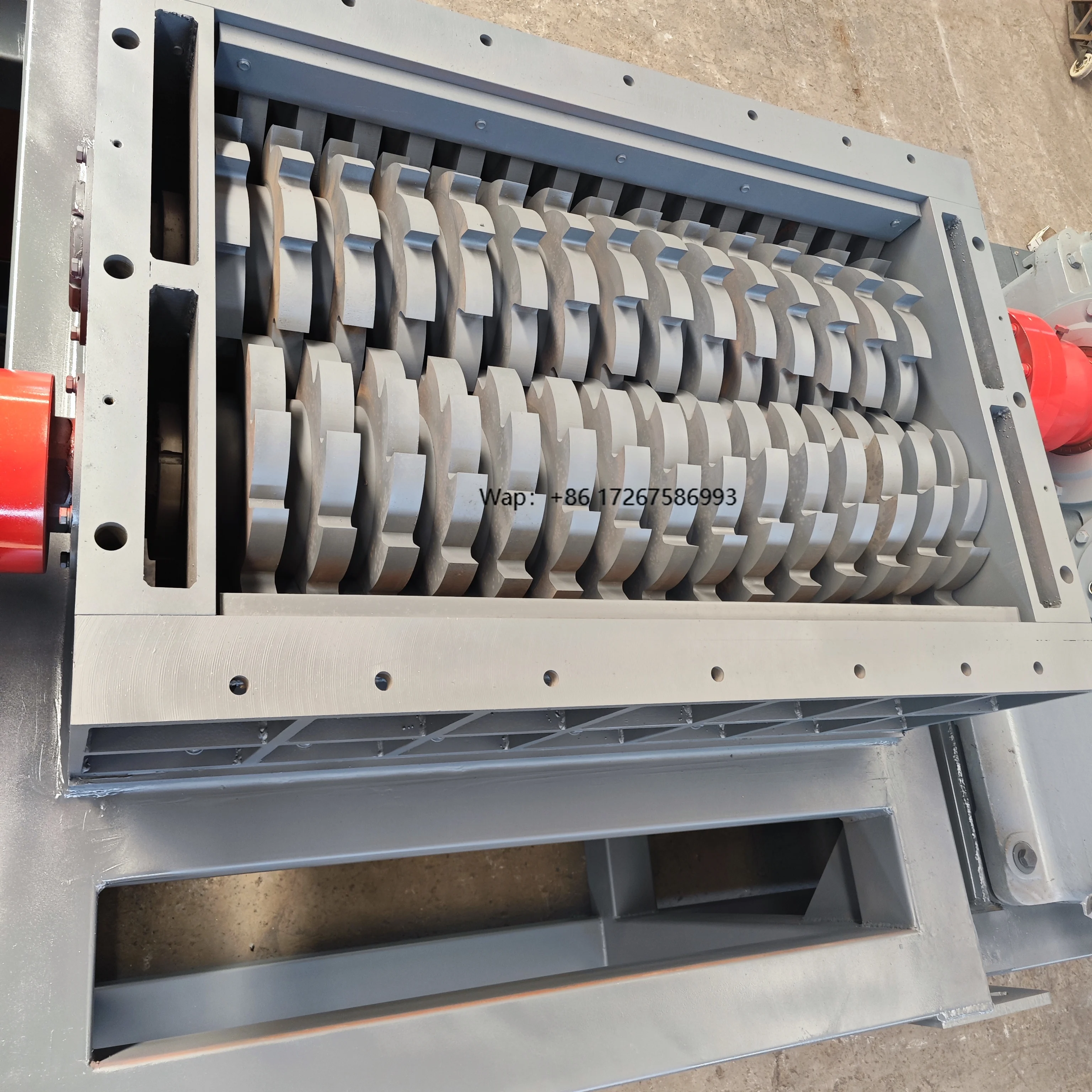 Factory Price Industrial High Capacity Twin Shaft  Waste Wood Branch Shredder Crusher