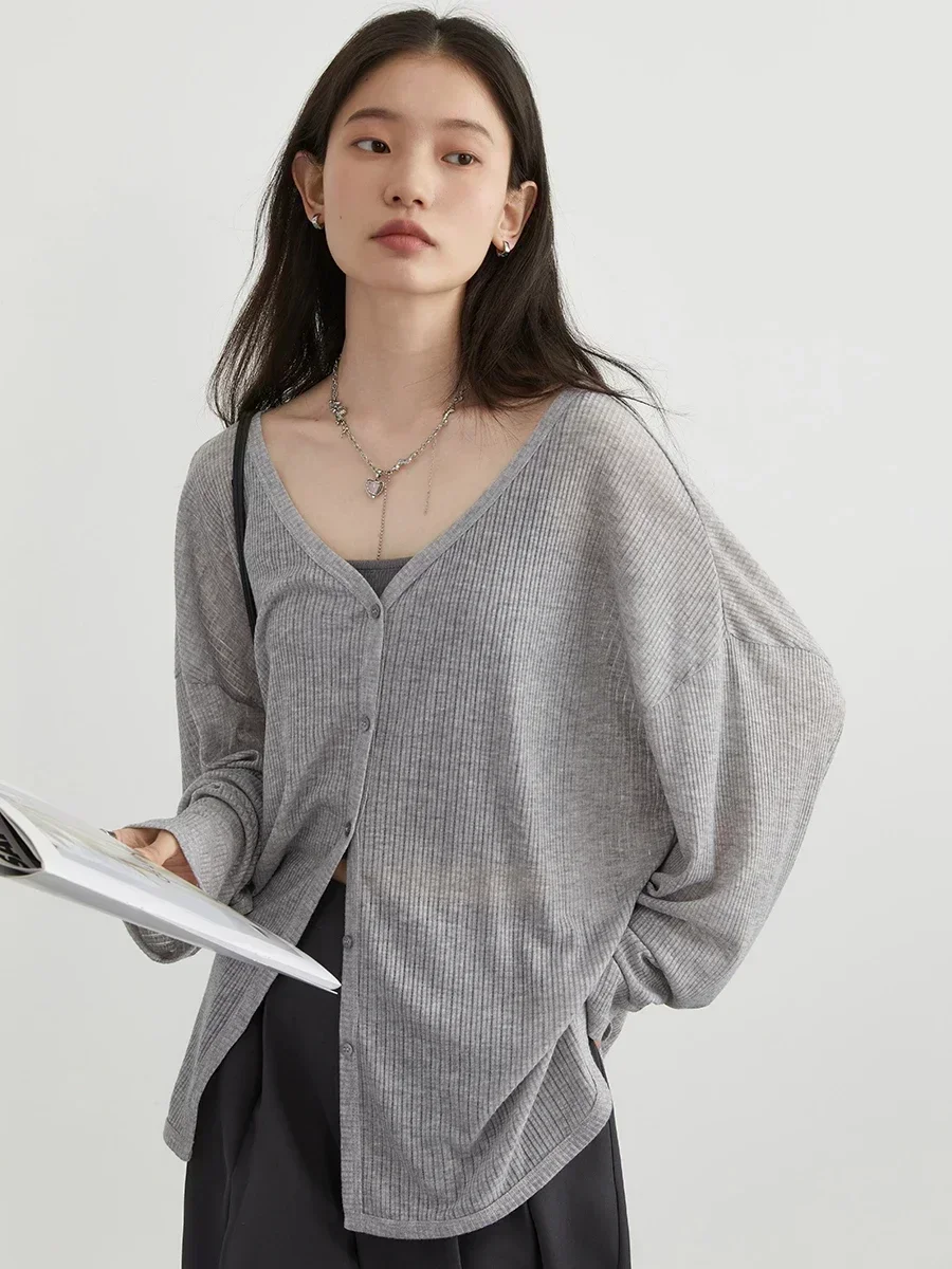 Comfortable Knit Cardigan Women's Stylish V-neck Cardigan Coat Lightweight Spring Autumn Jacket for Daily Wear Solid Color Loose