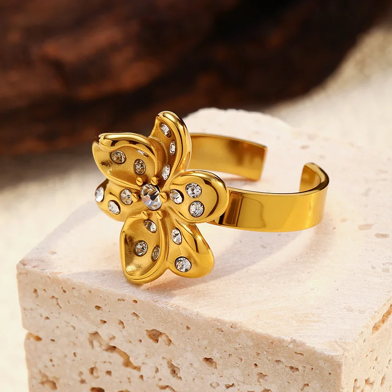 

European and american style ring, versatile flower geometric plated 18k gold stainless steel ring