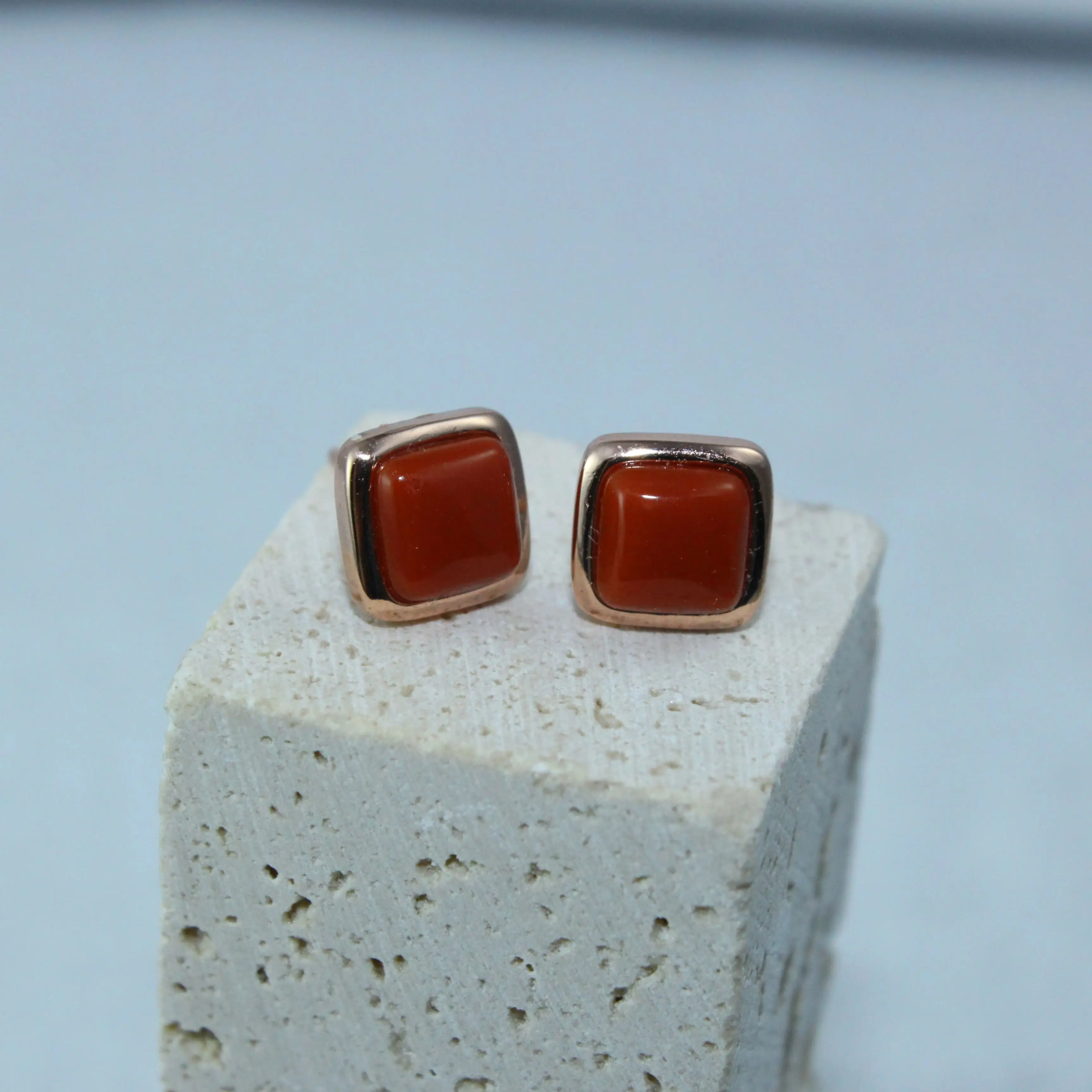 

Minimalist South Red Agate Stud Earrings-Exquisitely Simple Silver 925 Jewerly