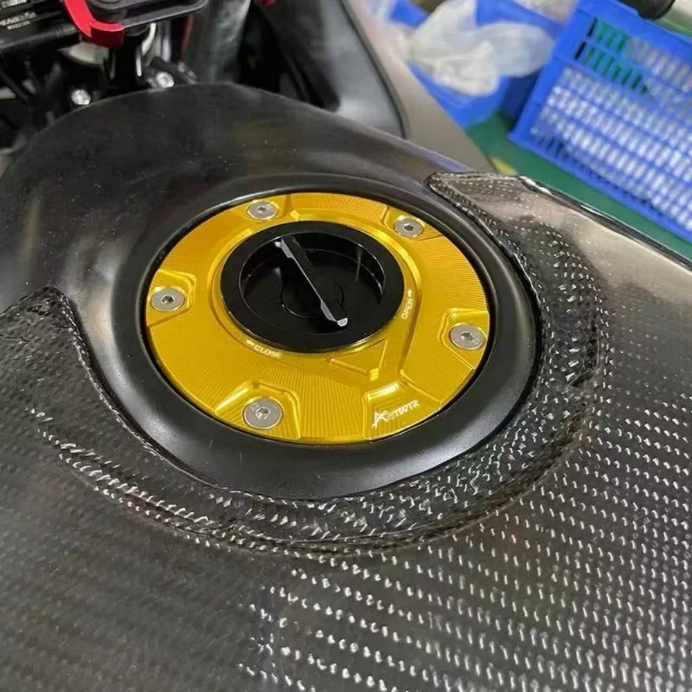 【Precise Fit】Quick-release fuel tank cap suitable for QJMOTOR SRV 600, SRV500, SRV400, SRV350, and SRV300 modifications.