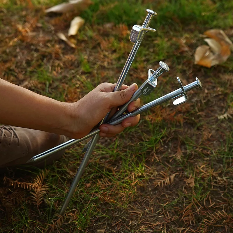 

20CM Steel Tent Pegs Heavy Duty Camping Ground Stakes for Outdoor Beach Snow Sand