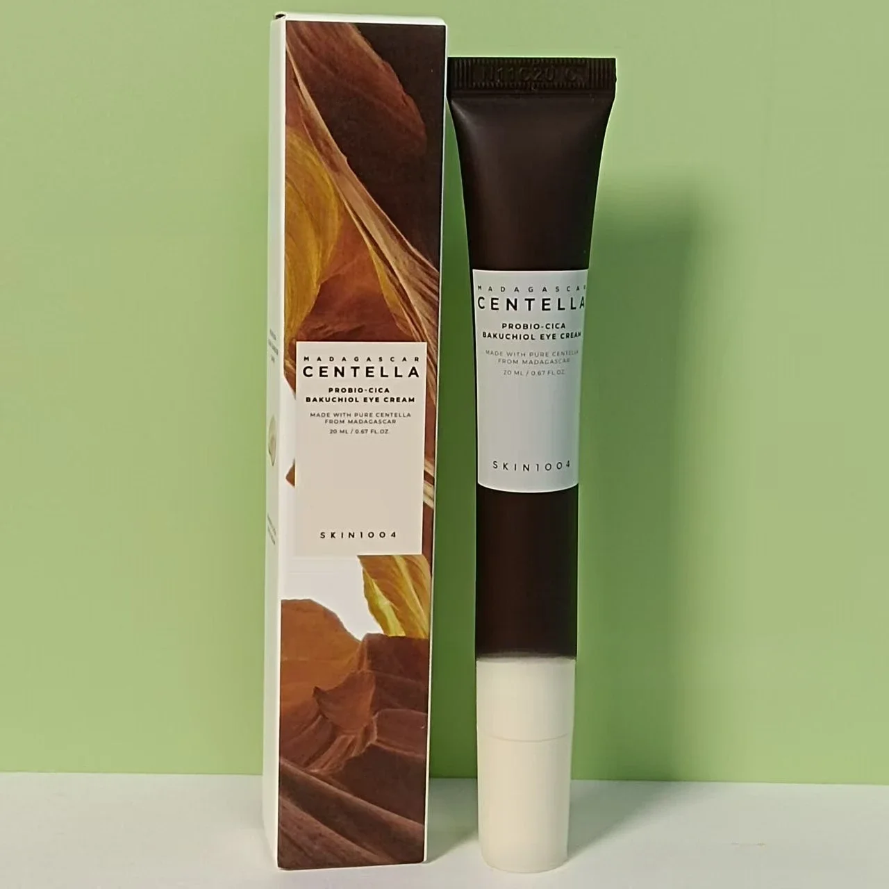 Skin1004 Centella Asiatica Probiotic Series 4-piece كريم/كريم عين/مياه الأسنان/عنصر العناية بالبشرة كريم تبييض البشرة