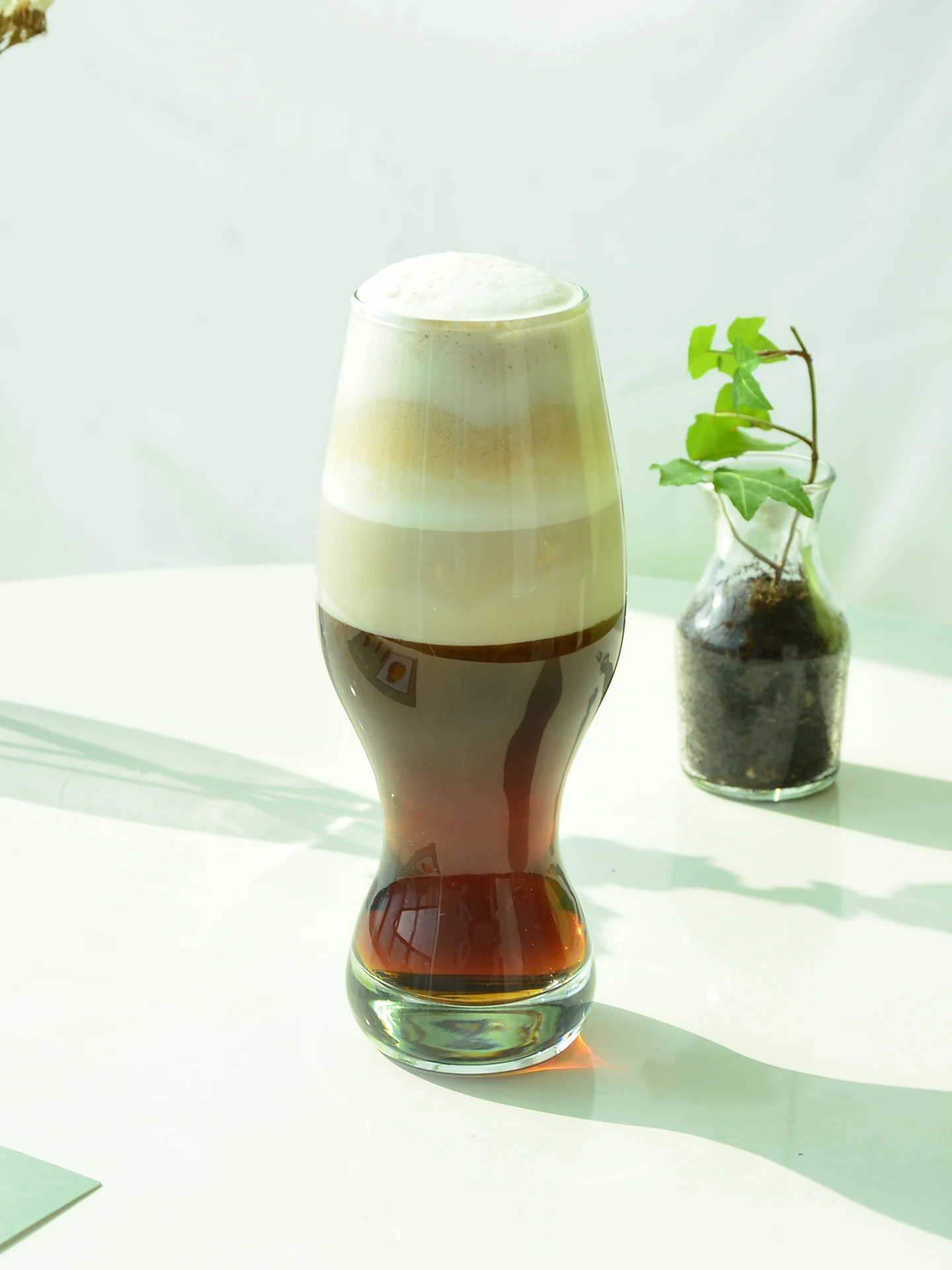 

Стакан для пива Libbey 647 Premium Beer Glass Thor 47L, прозрачный, для пабов, специального назначения, хрустально чистый, круглой формы, однослойный.