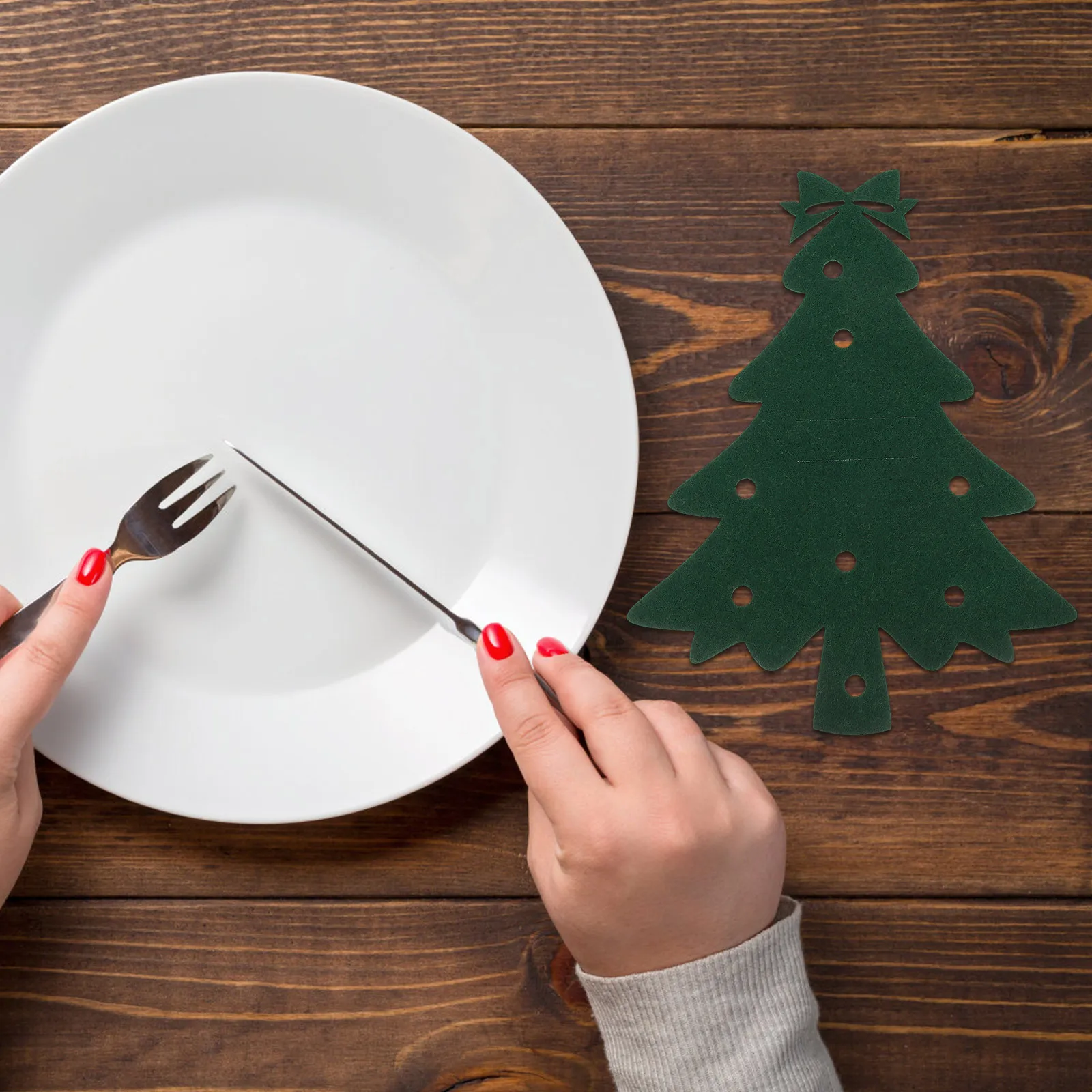 

4pcs Knife Fork Covers Christmas Tree Cutlery Holders Holiday Table Decor Silverware Sleeves For Dinner Party Utensil Organizer