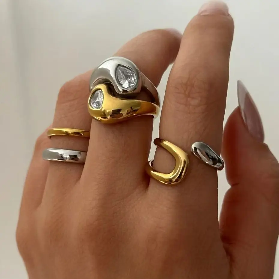 Edelstahl Zweifarbiger Ring für Frauen Trendiger Parallel-Doppellinien-Ring mit Unregelmäßiger Geometrie Stapelbarer Ring Wasserfester Alltagsschmuck