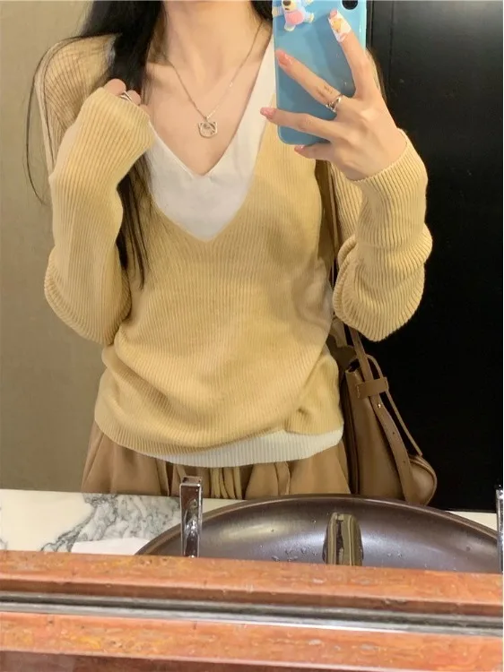 

Autumn Winter Women's Loose V-Ne Long Sve Knitted Top Color Blo Design Versatile Faionable Korean Sle Inner Wear