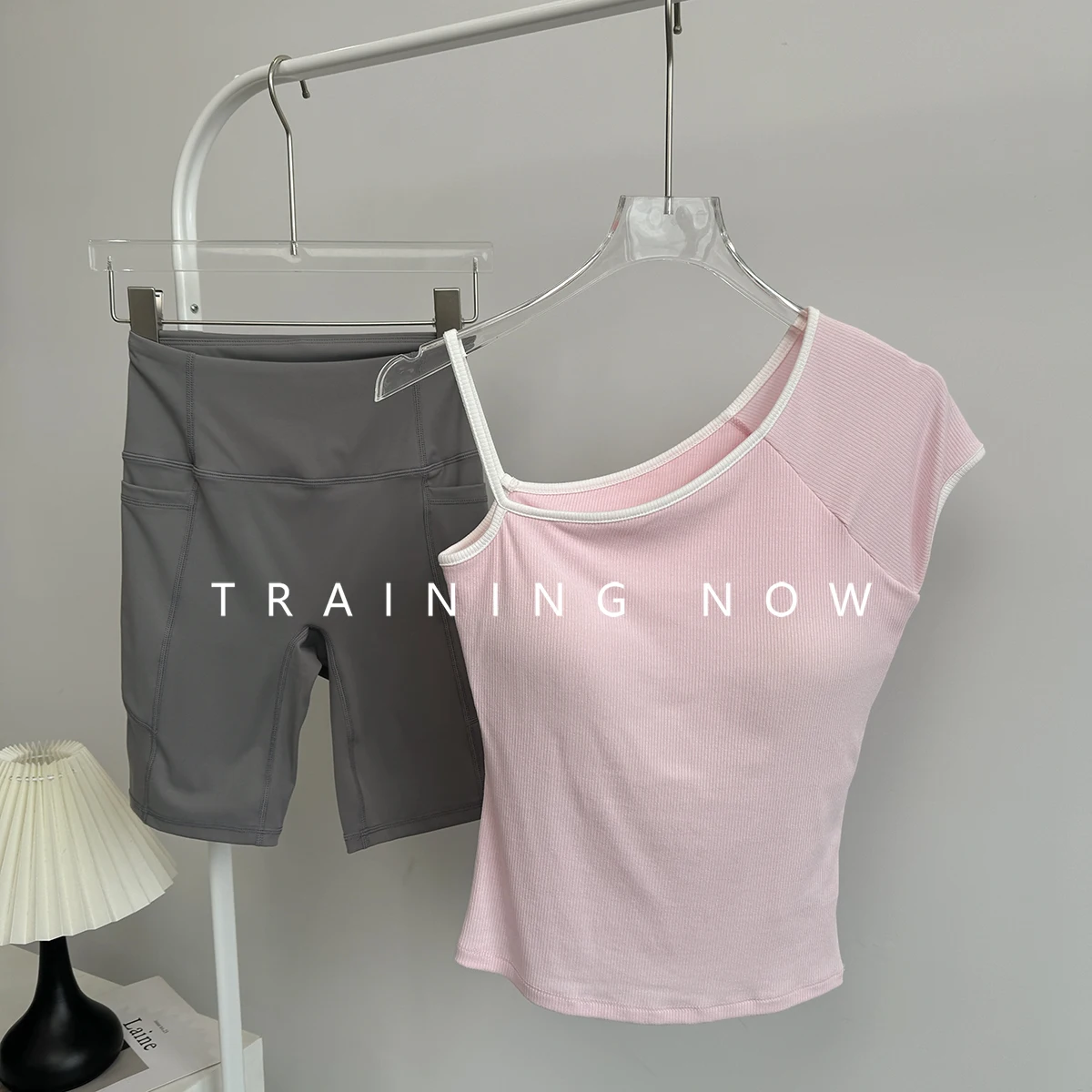 

Morning jogging suit women's summer one-piece yoga training quick-drying vest nude feeling high waist sports fitness cycling