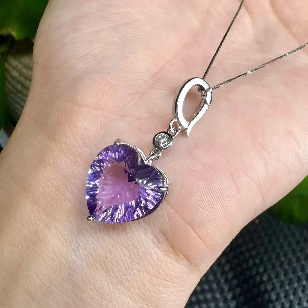 

1 Pc Fengbaowu Natural Amethyst Heart Pendant 13MM Heart 925 Sterling Silver Reiki Healing Stone Crystal Gift For Women