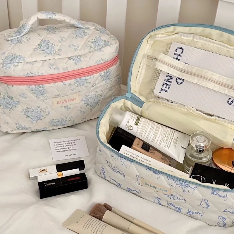 Women's New Cosmetic Bag Blue Kitty Makeup Bag Travel Makeup Bag Organizer Lady Bolso De Viaje Maleta De Maquiagem Profissional