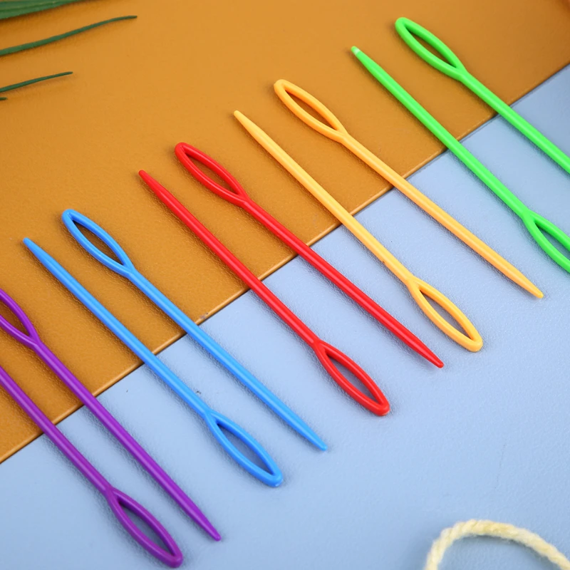 200Pcs Plastic Knitting Needles Mixed Color Crochet Hooks Wool Yarn Needle Children DIY Sweater Weaving Tools Accessory