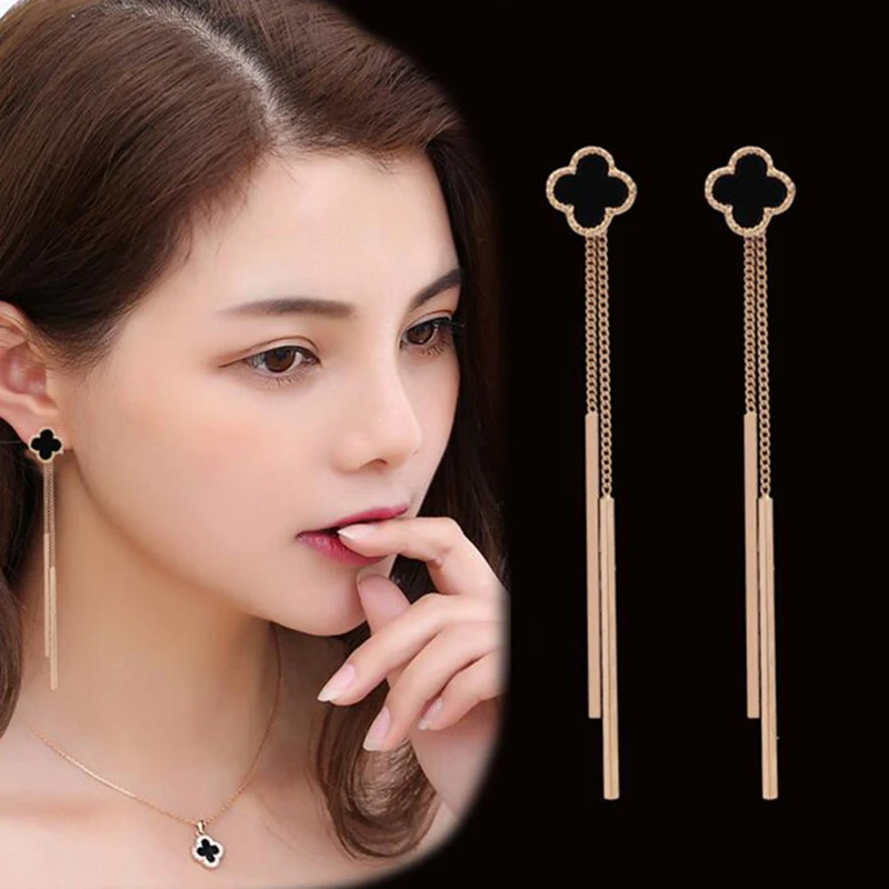 Simple and stylish four-leaf clover tassel earrings