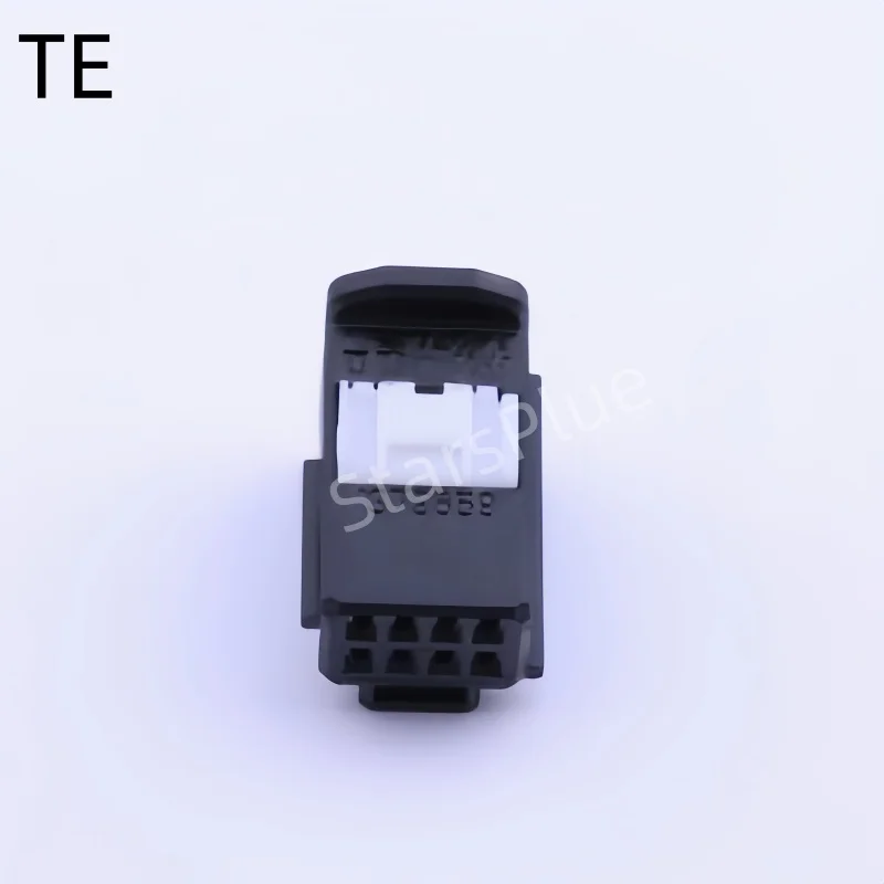 10-100PCS 1379659-1 TE Connector 2.2mm 2x4P 100% New original