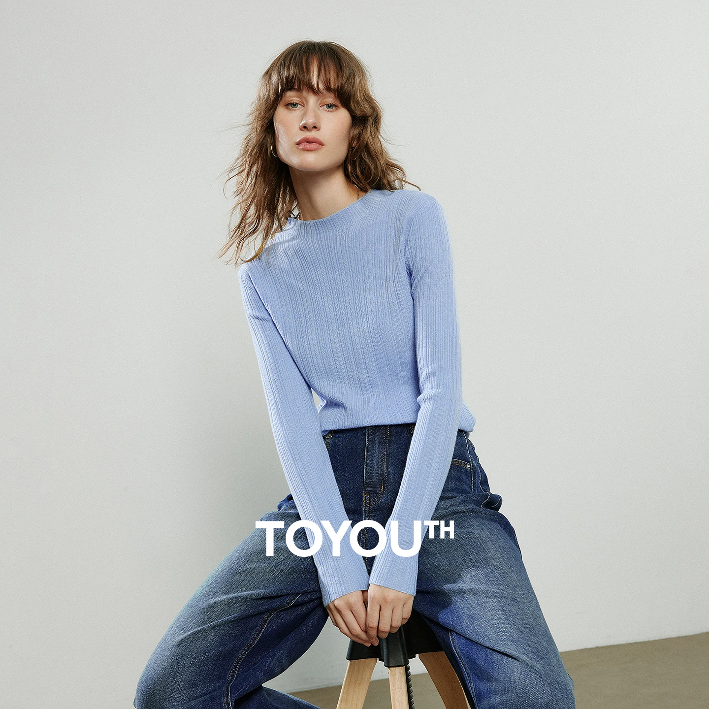 

TOYOUTH женские трикотажные рубашки, новинка зимы 2025, облегающие универсальные базовые топы с круглым вырезом для похудения