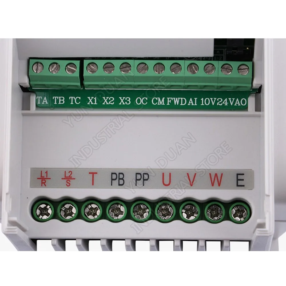 Imagem -03 - Conversor Universal Vfd da Frequência de 2.2kw 2200w 220v 1000hz 10a Sunfar Vvv f Svc para o Controlador do Motor do Eixo da Gravura do Roteador