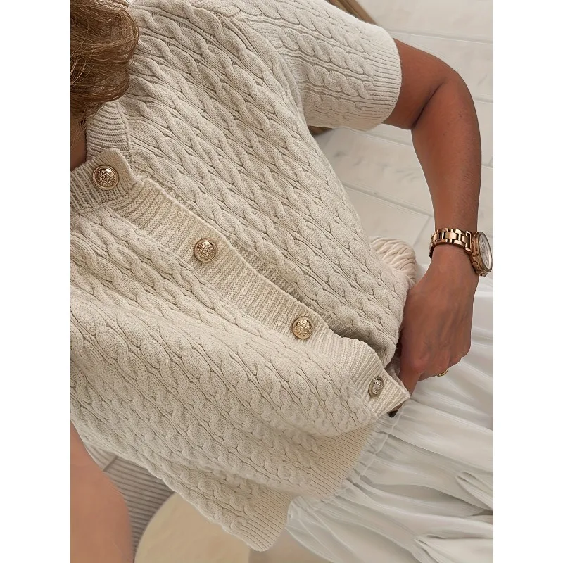 

2026 Spring and Summer Slim-fit Crew Neck Fashion Knitted Short-sleeved Short Cardigan