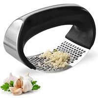 Stainless Steel Manual Garlic Press Easy To Clean Garlic Mincer Fruit and Vegetable Press Reusable Kitchen Gadgets