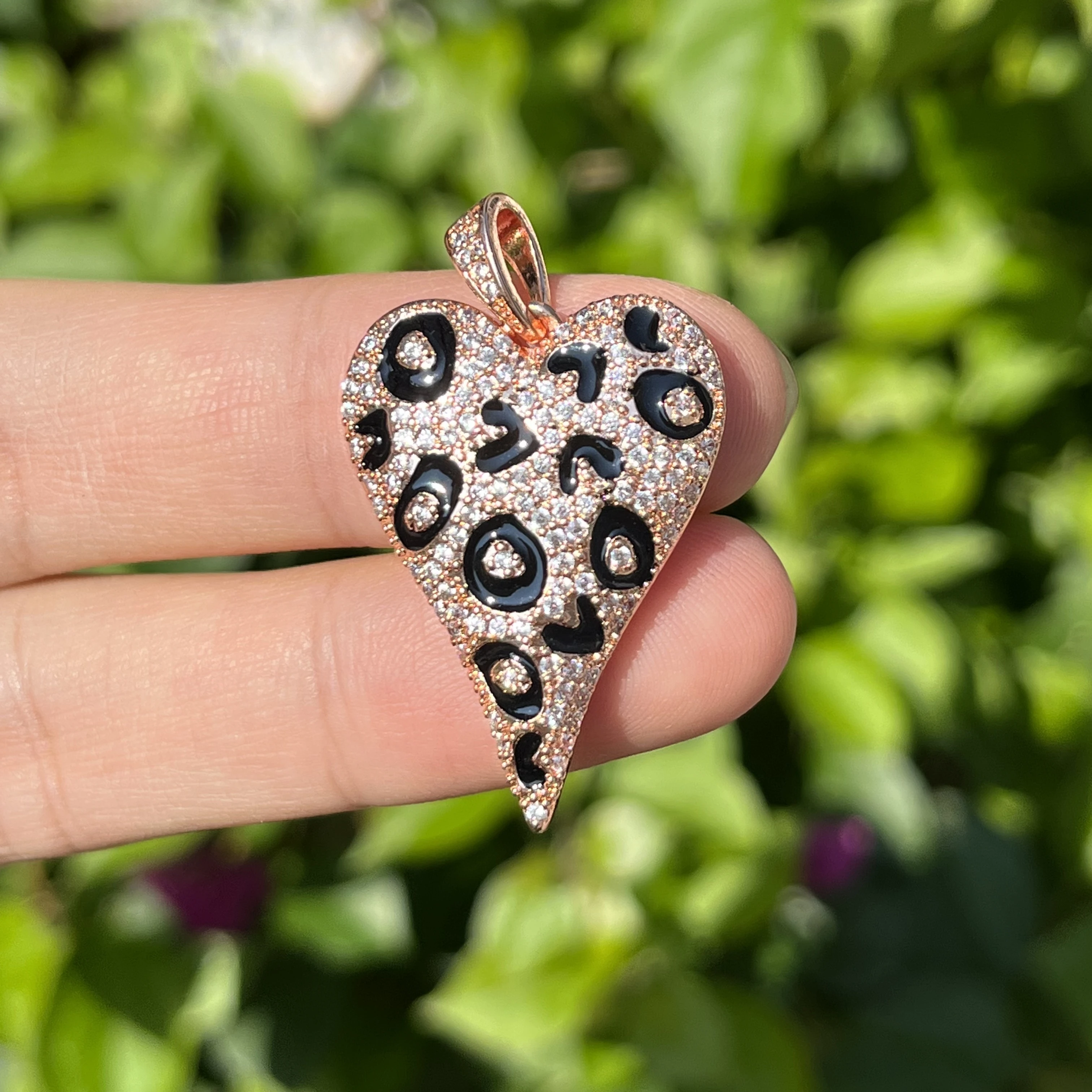 5Pcs Cubic Zirconia Pave Heart Charm Leopard Print Pendant For Woman Fashion Handcrafting Jewelry Bracelets Necklace Accessories