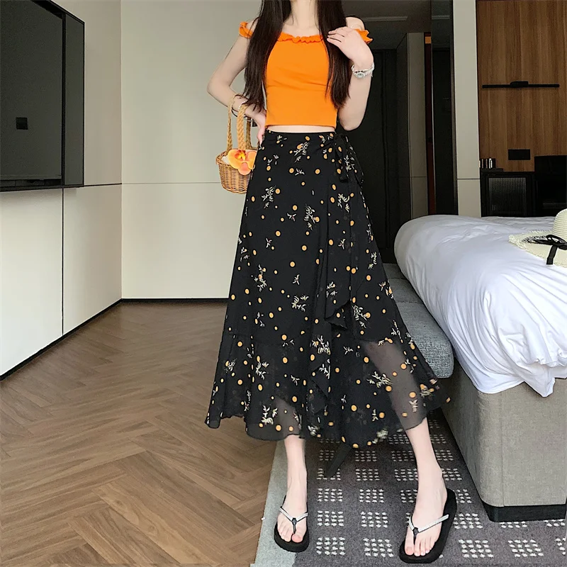 Polka dot small floral 8817