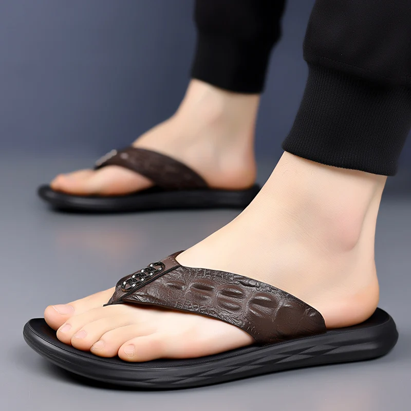 WAERTA Genuine Leather Mens Flip Flops Summer New Casual Slippers Men Fashion Outdoor Beach Slipper Classic Luxury Light Flats