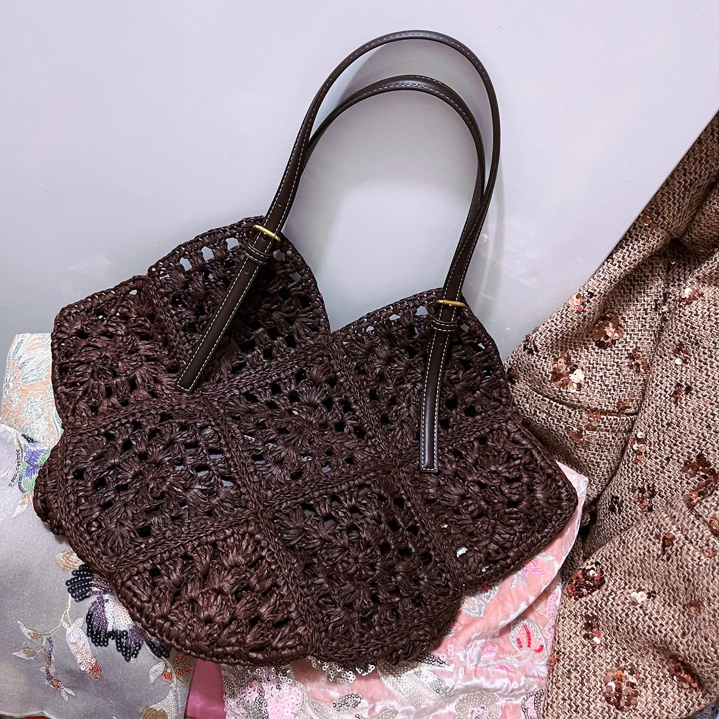 Large Capacity Woven Hollow out Beach Vacation Women's Bag 2026 New Style Casual Simple Fashion Soft Leather Hobo Bag