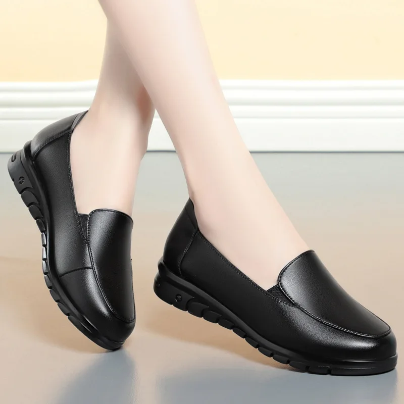 Calidad, transpirable, cómodo, poco profundo, combina con todo, zapatos planos de cuero genuino, mocasines para mujer, mocasines para conducir, trabajo para mamá, otoño 2025