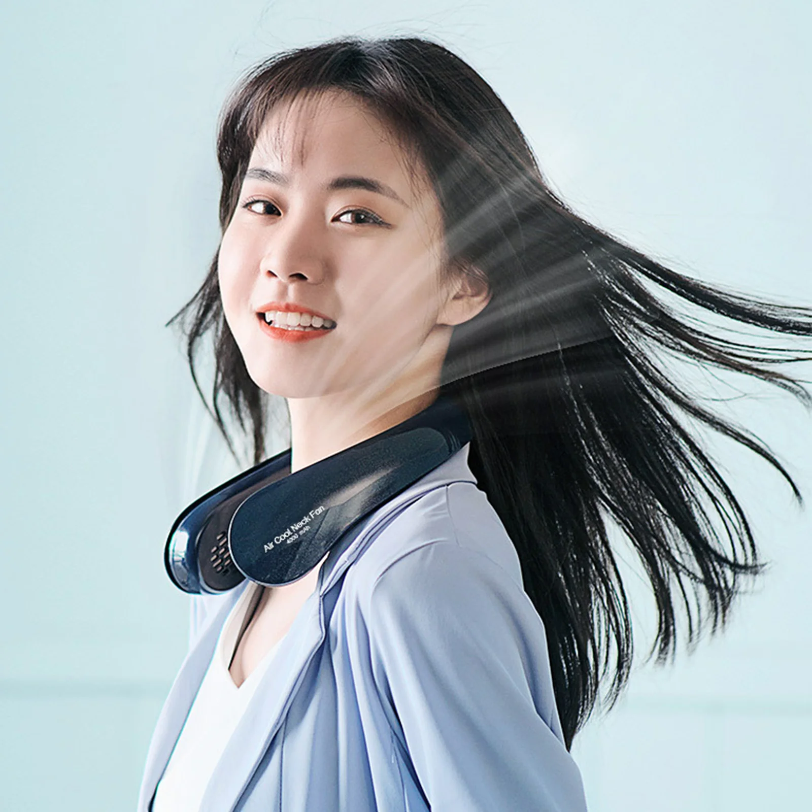 مروحة 4 منافذ هواء أساسية يمكن ارتداؤها USB شحن الرقبة مروحة بلا أوراق 4000 مللي أمبير