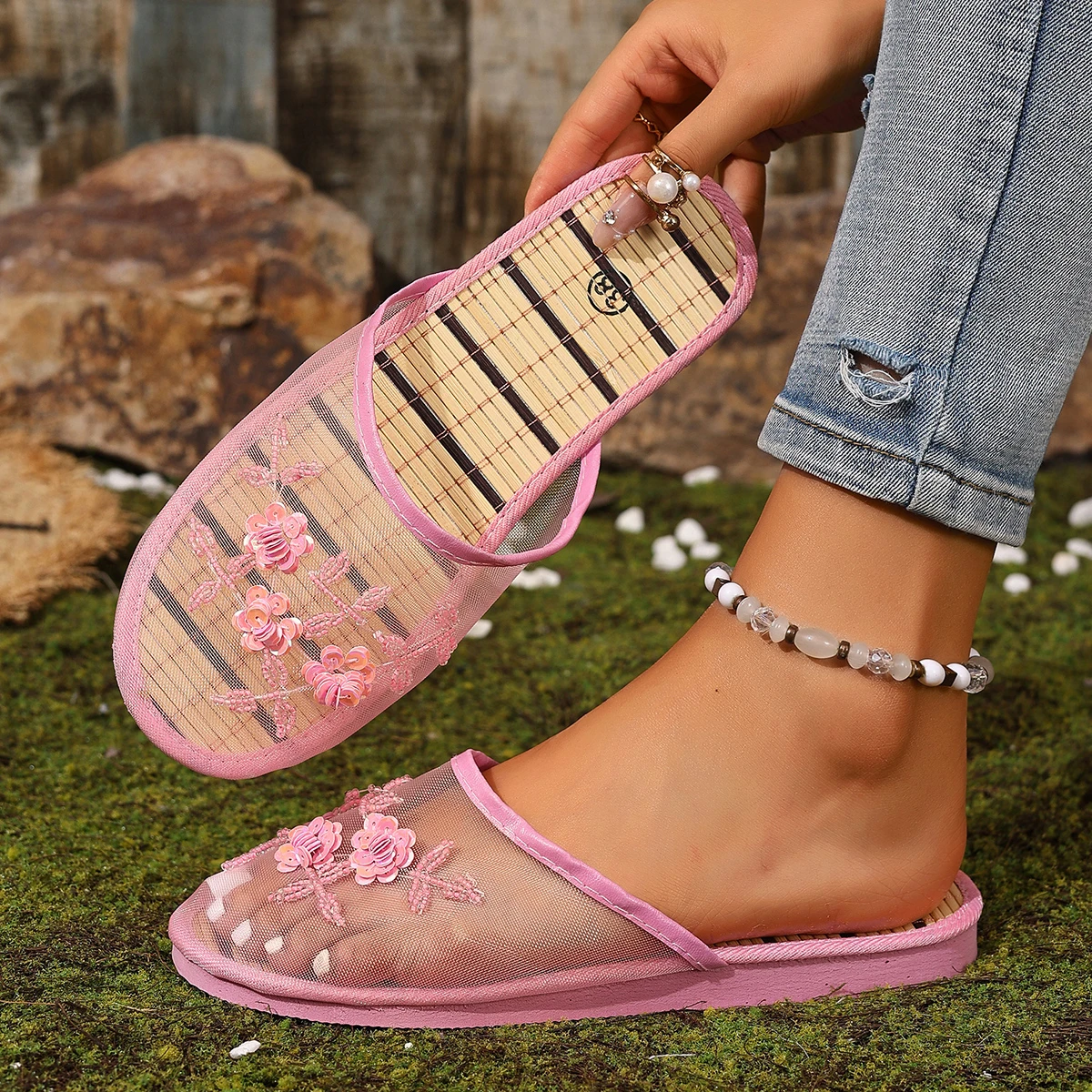 Mesh Breathable Embroidered Sequin Flower Mules Shoes Summer Comfort Soft Bottom Sandals Women Chinese Style Bamboo Sole Sandals