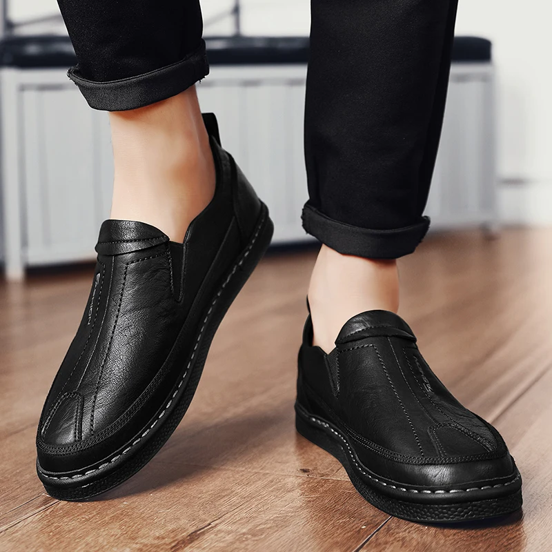 Hot Sale 2023 New Men Casual Shoes Fashion Men Shoes Genuine Leather Men Loafers Moccasins Slip On Men\'s Flats Male Driving Shoe