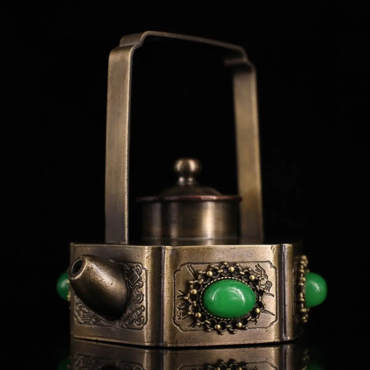 Collection of old pure copper handmade inlaid with gemstones Liu Xiaowen room Water drop weight: 153 grams