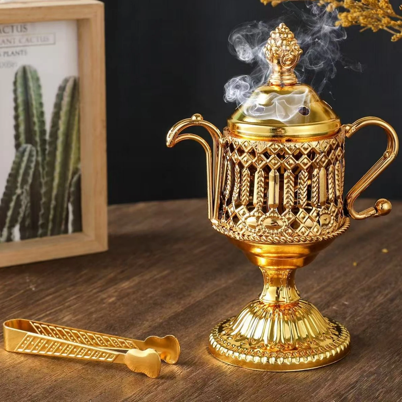 

Middle Eastern Metal Aromatherapy Incense Burner,Golden Coffee Pot Design Party Wedding Incense Burner Holder Home Decoration