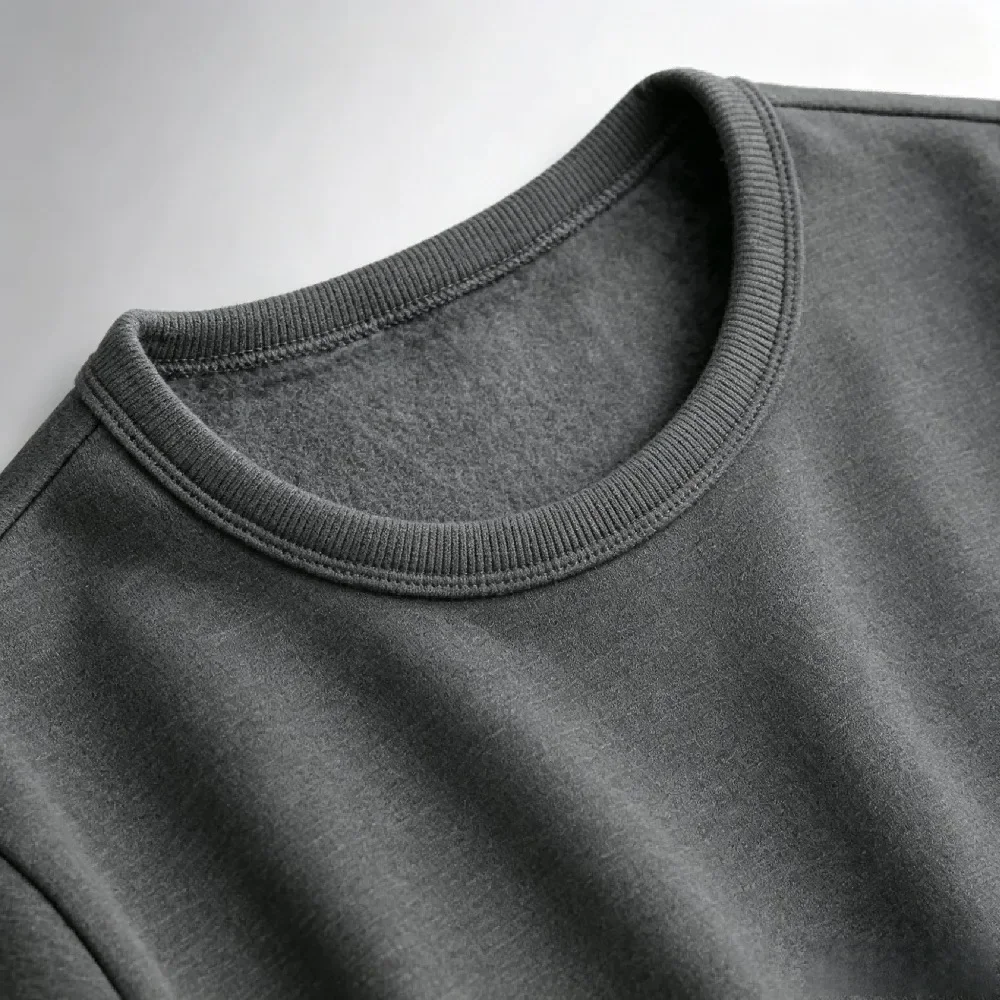 Winter Men's Long-sleeved Top T-shirt Thermal Underwer Fleece Bottoming Shirt Round Neck Shirt Plus Velvet Padded Warm T-Shirt image 3