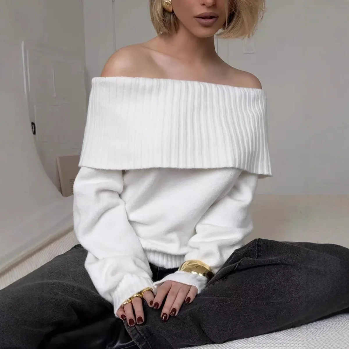 

Women Fashion Solid Off Shoulder Sweater Long Sleeve Knitted Pullover Sweater Autumn Female Casual Knitwear Chic Top