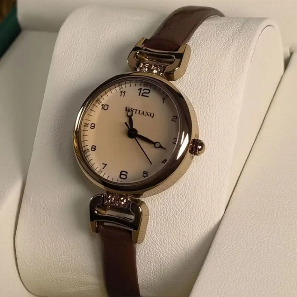 High Quality Retro Quartz Watch Round Dial Casual Wristwatch PU Leather Strap Watches Women