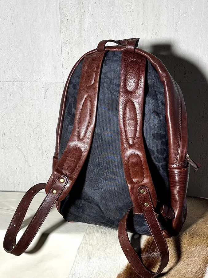 Simple luxury designer handmade genuine leather large capacity men's women's backpack outdoor travel cow leather laptop bagpack