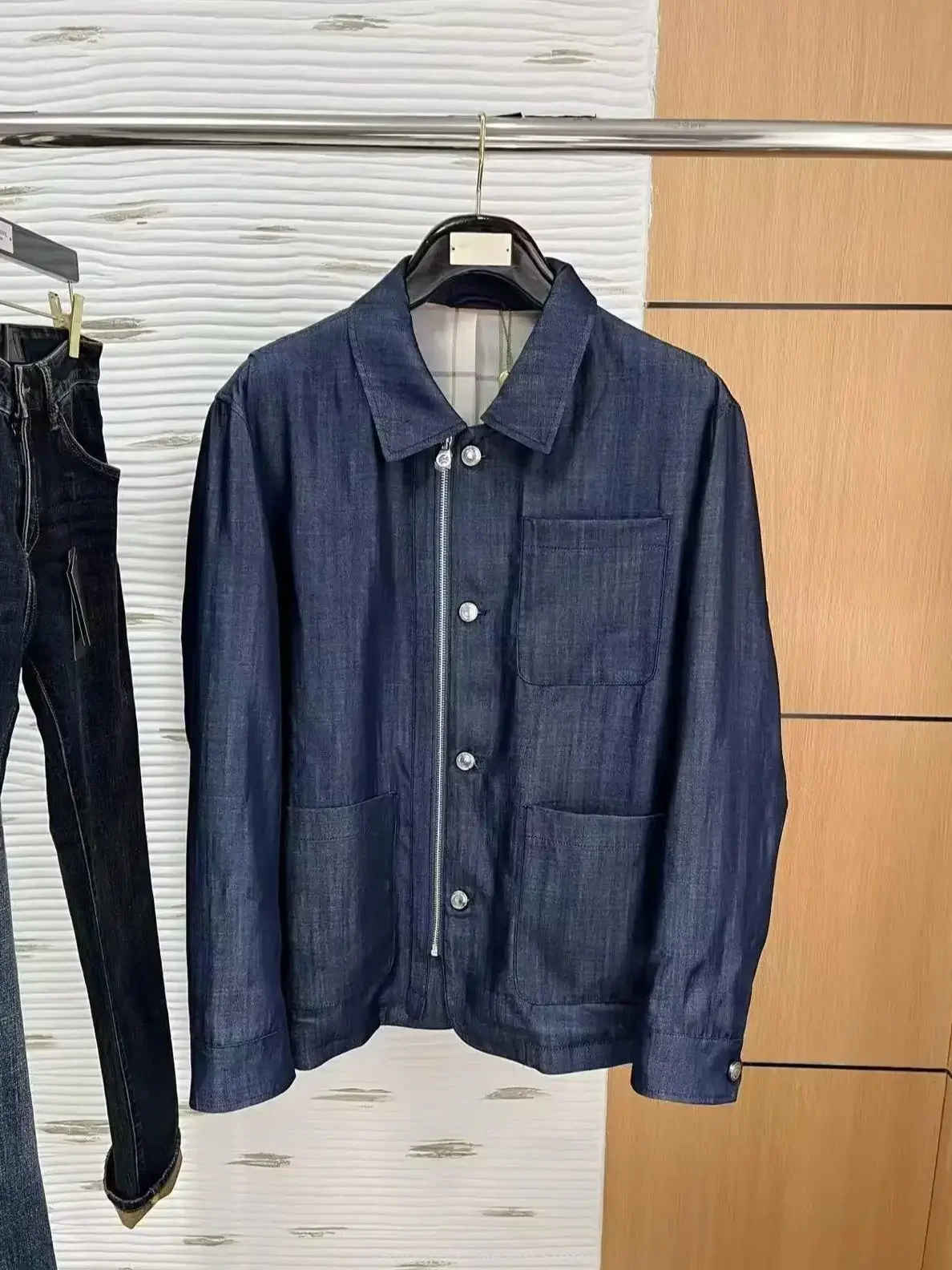 

Italian LP Lapel Button Zipper Light Jacket