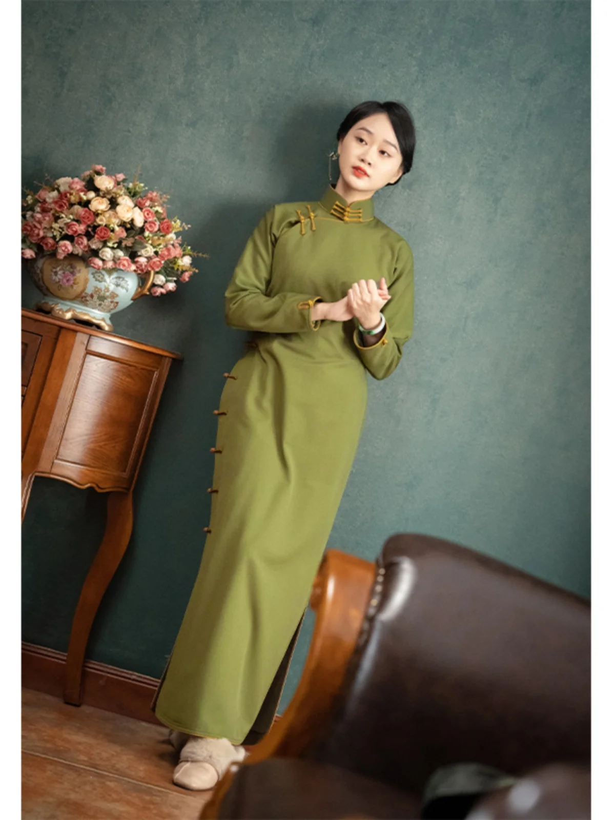 

Ретро-платье макси из нефритовой ткани с традиционным плоским кроем, цельное, до плеч, с длинными рукавами, для весенне-осеннего сезона, женское.