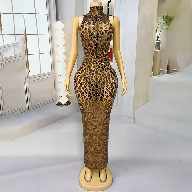 

2025Нишевый дизайн кофейного цвета, зеркало с блестками, модель студийного выставочного зала, одежда для выступлений, вечернее платье для коктейльной вечеринки