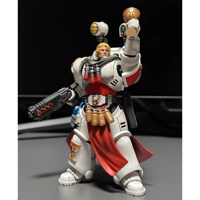 

Оригинальная и в наличии модель JOYTOY Dark Source Warhammer 40K Holy Blood Angel Holy Blood Priest&2 Captain 1:18 Mobile Soldier Model
