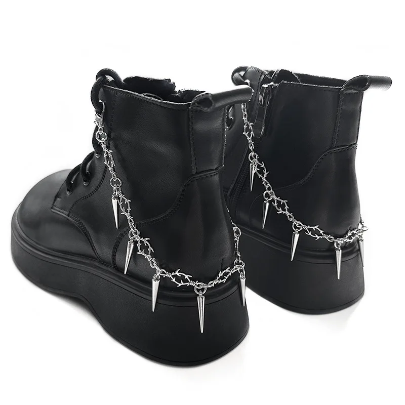 Design Punk Gothic Lace Thorn Spike Cones Shoe Chain Heart Charm Pendant Shoe Accessory for Martin Boots Canvas Shoes Sneakers