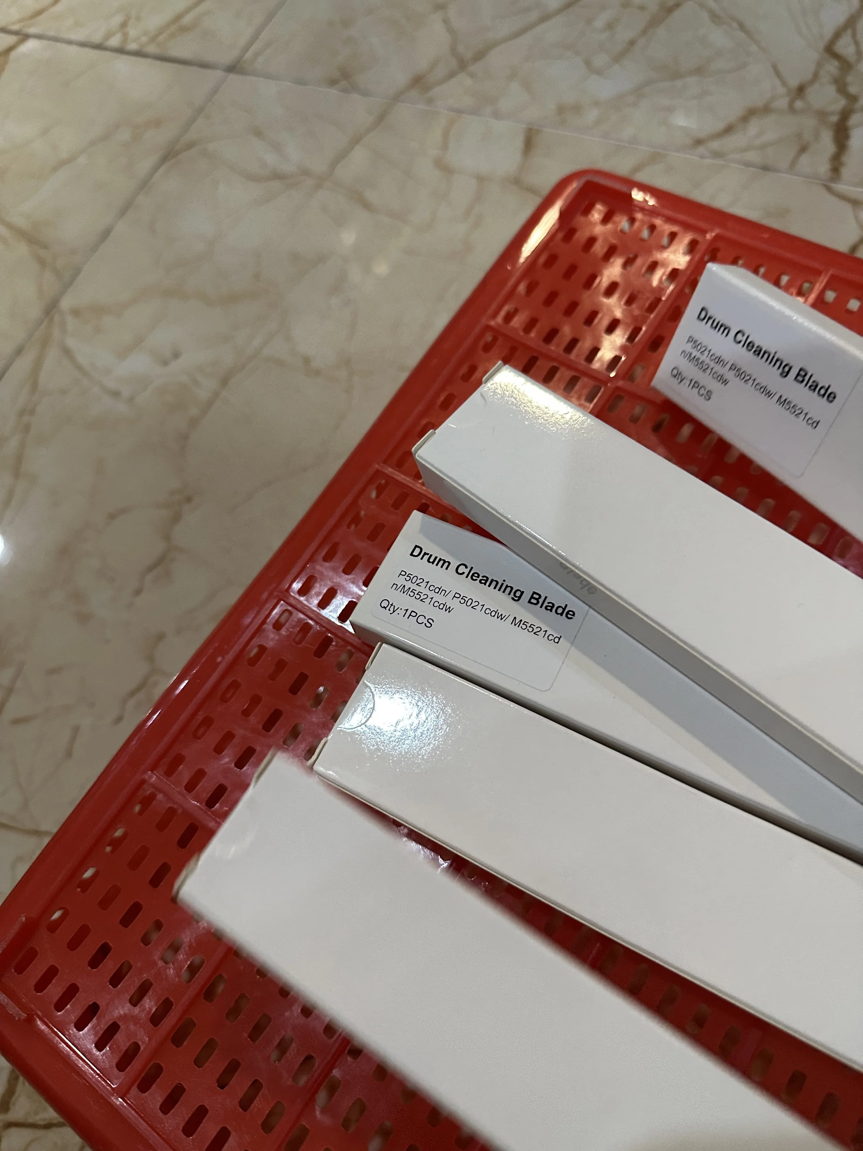 

1 шт. 302R793070 TR-5230 лезвие для очистки переносной ленты для KYOCERA ECOSYS P5021 P5026 M5521 M5526