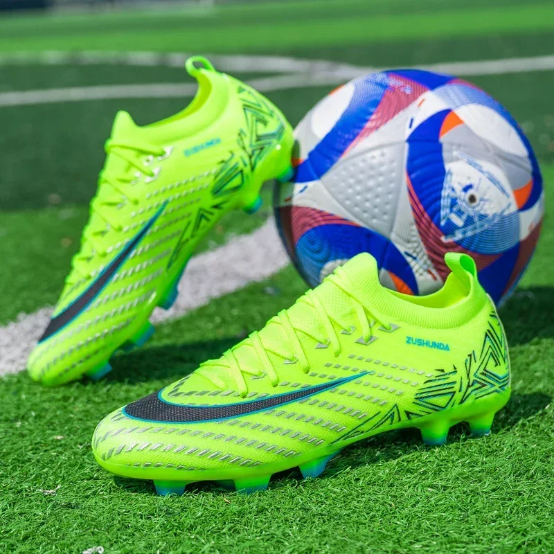 

New Men Football Boots Match Training Sneakers Futsal Soccer Shoes Cleats Breathable Drop Shipping Long Spikes Ultralight Indoor