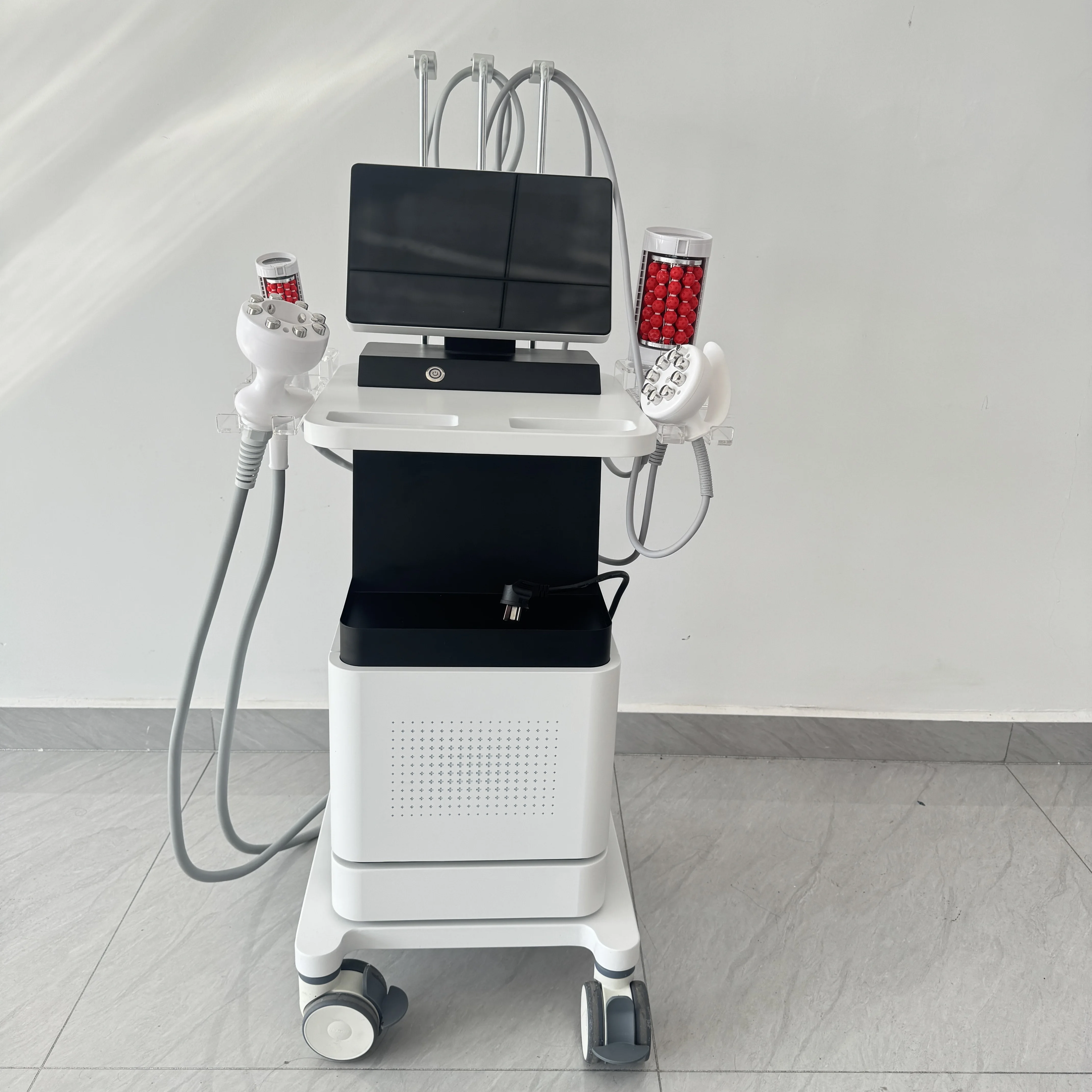 เครื่องสลายไขมันและกระชับสัดส่วน 4D มัลติฟังก์ชั่น RF + ระบบสุญญากาศ – กระชับผิว ลดเซลลูไลท์ และกระตุ้นกล้ามเนื้อในเครื่องเดียว