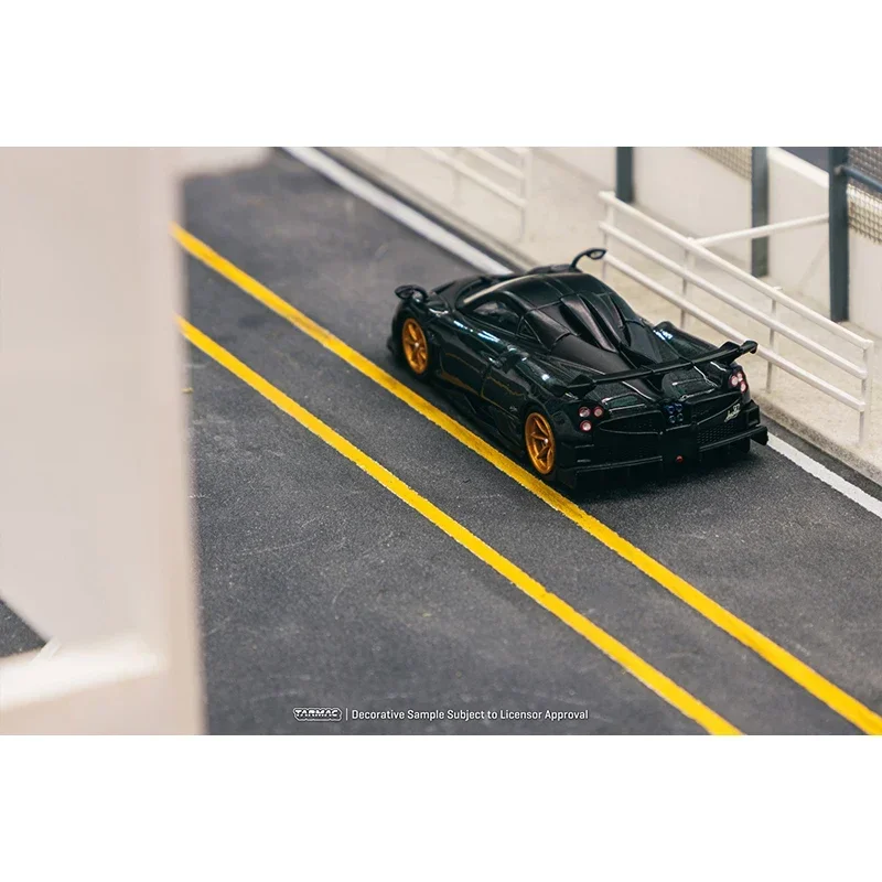 

TW в наличии 1:64 Коллекция Imola Grigio Knockhill Миниатюрные игрушки Литая под давлением диорама Модель автомобиля Tarmac Works