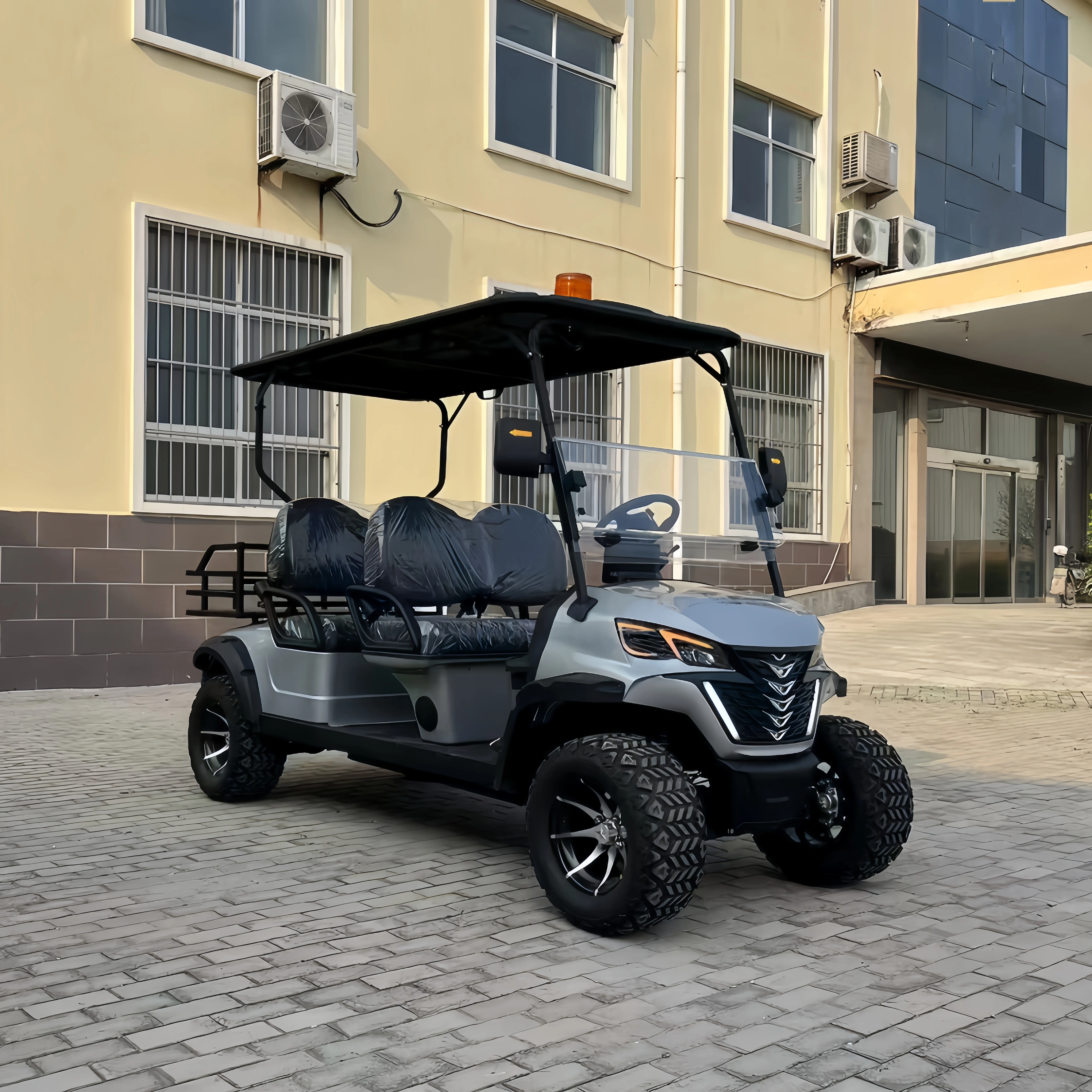 Hot Sale 4-Seater Electric Golf Cart Forward Sightseeing & Hunting Bus High Demand Product