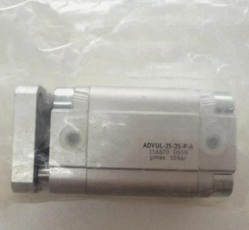

Совершенно новый оригинальный компактный цилиндр ADVUL-25-25-P-A 156870. Экспресс-доставка.