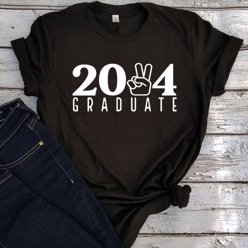 

Graduate 2024 Shirts Class of 2024 Aesthetic Clothes Senior 2024 Tee Graduation Women Clothing Vintage Top