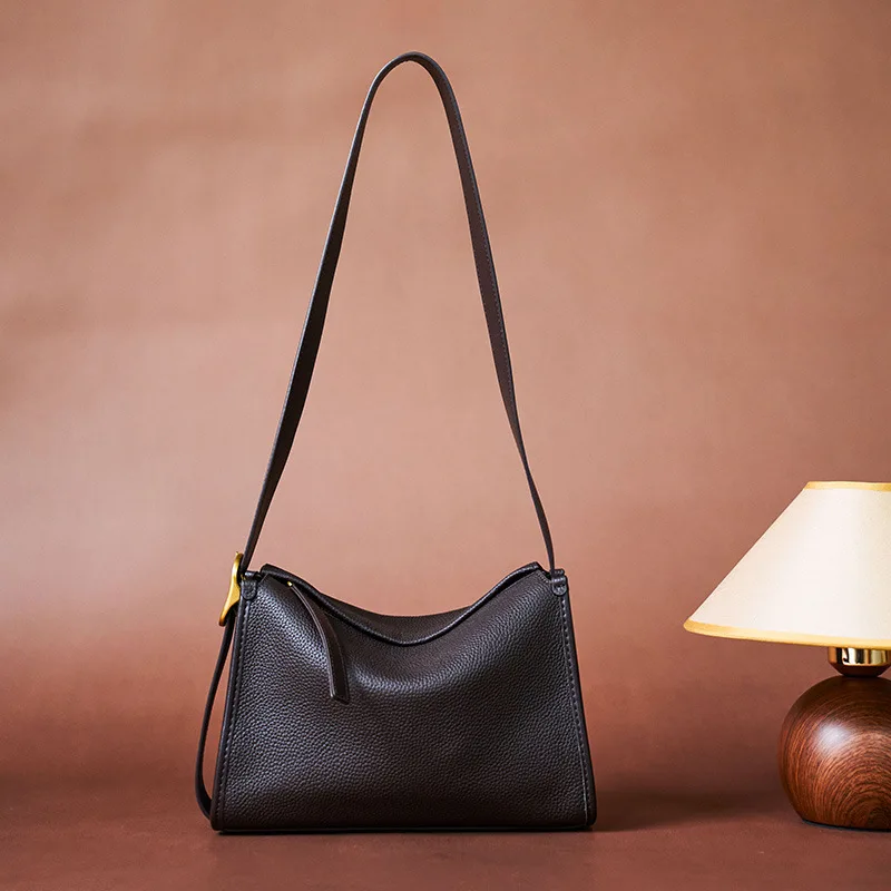 

2026New Fashion First Layer Cowhide Small Square Bag Genuine Leather Women's Trend Bag Versatile Shoulder Portable Messenger Bag