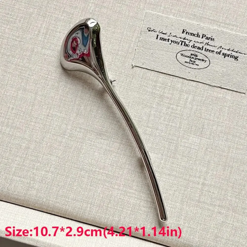 Nuova spilla in metallo con foglie di ginkgo, design squisito, spille per corpetto vintage da donna