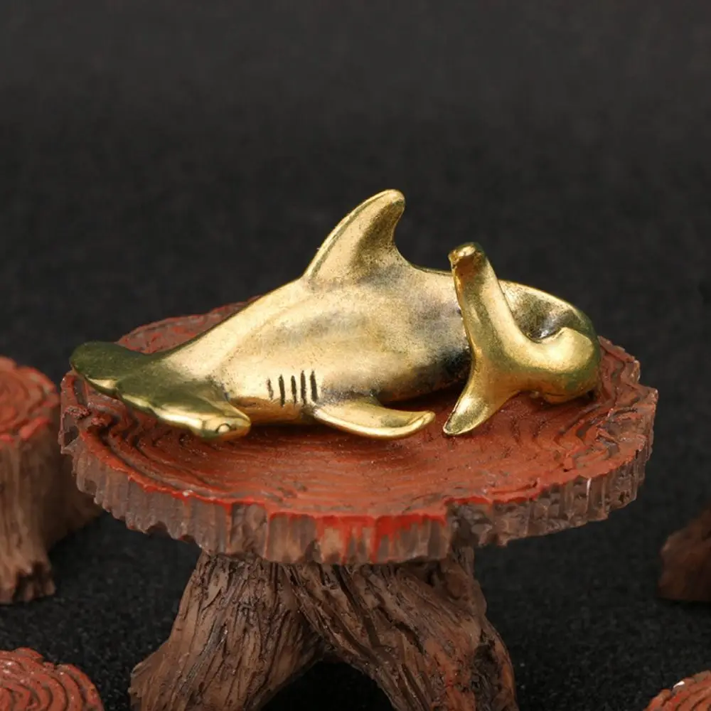 Vintage Hammerhead Shark Brass Figurines Exquisite Handmade Mini Shark Statue Copper Cute Shark Sculpture Home Office Decor